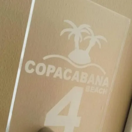 Copacabana Beach 아파트