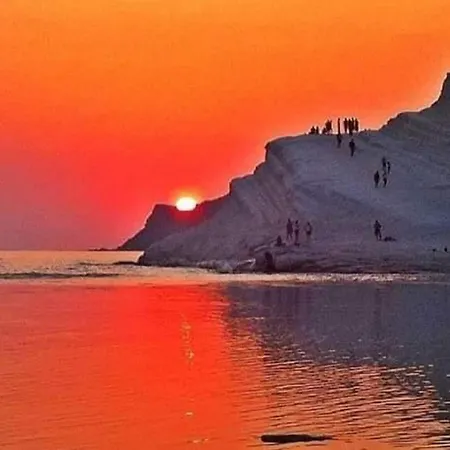 Copacabana Beach Апартаменты