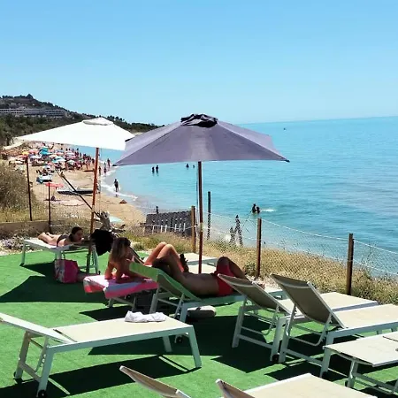 Copacabana Beach Апартаменты